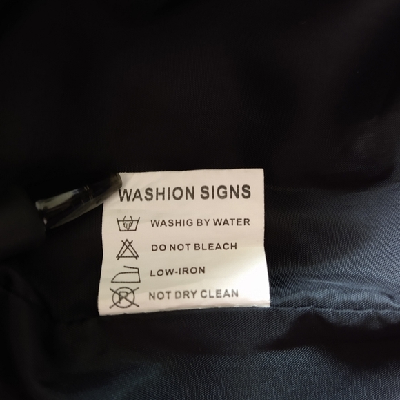 Jhichic Vegan Black Leather Moto Biker Jacket Size L Belted Zip Pockets Lined - Picture 8 of 11